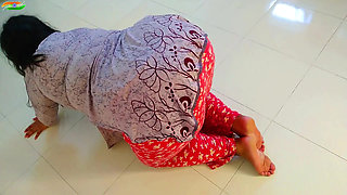 Fucking a Beautiful Maid in Saudi Arabia - Part 3