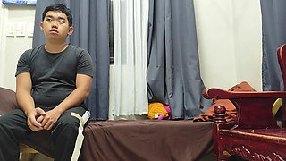 PINAY MILF SEDUCE DELIVERY RIDER FOR DISCOUNT FOR PAYMENT PART 1