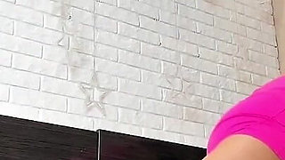 Hatha Yoga in Tight Pink Shorts - Stretch, Balance & Flow