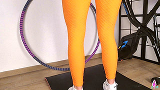 Fitness Girl in Leggings Gets Fucked Hard in the Ass After Her Workout