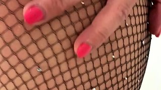 Brunette hookup amateur blowjob and dirtytalk sexdate