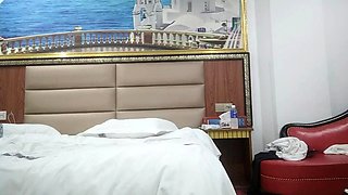 Chubby amateur nude on hidden cam