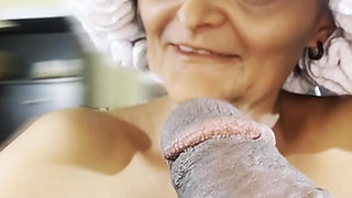 Granny Wanted to Me Try and Fuck Both Her Holes