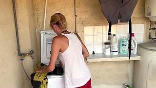 Accidental Sex with the Neighbor - Two Orgasms in the Washing Machine, Cum Inside Me!!!