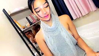 Close up teen masturbation
