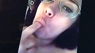 Curvy Spanish MILF gets recorded by a fan having cybersex