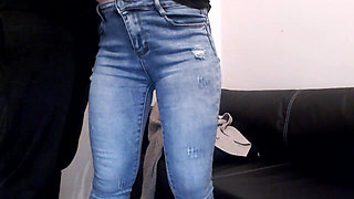 Grobbing Amateur Ass and Fingering Pussy in Blue Jeans