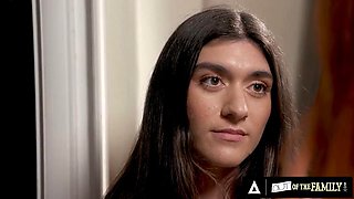 OUT OF THE FAMILY - Aubry Babcock s Sexuality Test Turns Into Stepmom Lauren Phillips Hardcore 3-Way: Porn