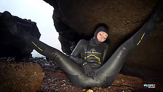 Lucy's Public Wetsuit Edging JOI & Risky Climax