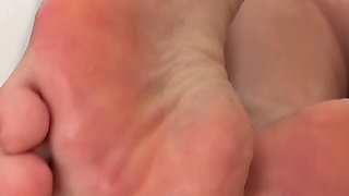 Morning Oiled Flashing with Anal Fingering