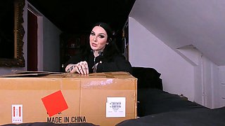Unboxing my Big Tiddy Sex Doll from Tantaly!