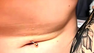 Amateur Close Up Squirting Masturbation