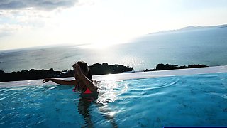 Bubble butt Thai GF first time anal fuck