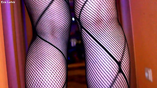 FEMDOM MISTRESS DOMINATRIX FOOTFETISH LATEX HEELS BDSM DOMINA SOLO KINK HOT MILF