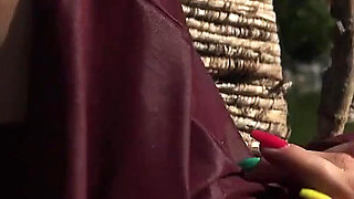 Pretty fashionista seduces while masturbating her clit