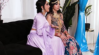 Fingering, Licking and Orgasms in hot Indian Lesbian