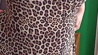 Take off My Bikini and Put on the New Swimsuit