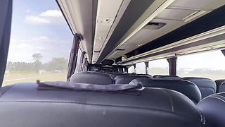 Blowjob in the bus (She got turned on and gave me a blowjob on the bus)