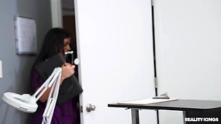 Nurse Nooky Episode 2: Patient Ethan Seeks Fucks Nurse Practitioner Lissa Aires