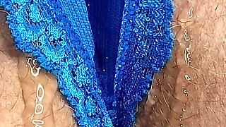Lala Licious - Pissing Through My Blue Panty