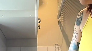 Anal Sex Between Girlfriends with a Sex Machine!