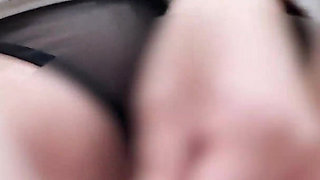 A Married Woman Gets Excited by Toilet Masturbation