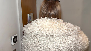 Sandie Candy Cumwalk