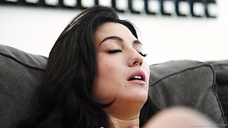 Naughty nude beauty mind-blowing sex scene