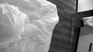 Horny fat arab housewife fingered on amateur hidden cam