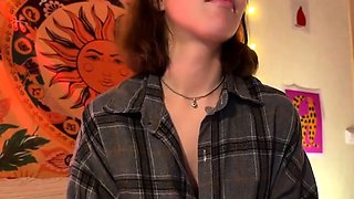 Cute blonde amateur webcam teen masturbating