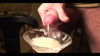 Extreme Cum Eating