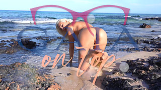 Extreme Fetish MILF Fisting - Pissing - Bad Dragon