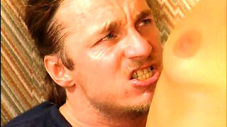 Brunette Teenage Blowjob babe