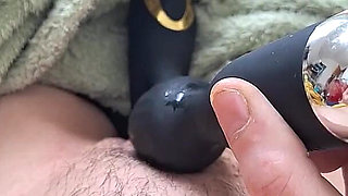 MILF Orgasms Sextoy Clit on Fire